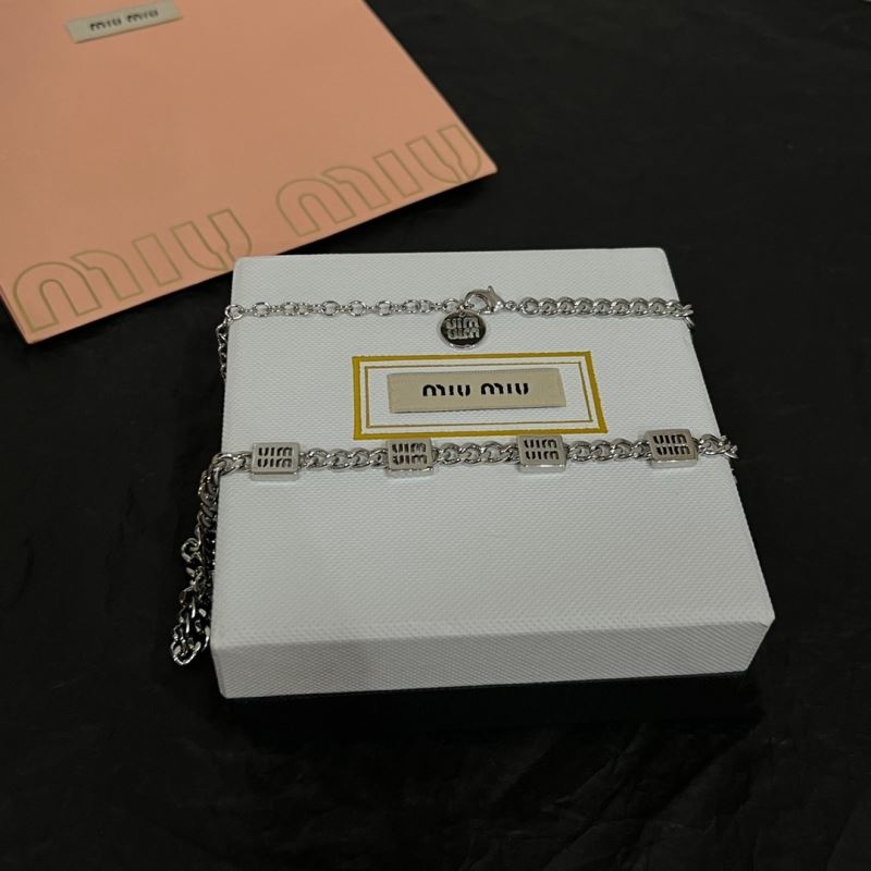 MIU MIU